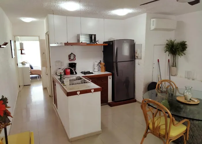Brisas Sunset Apartment